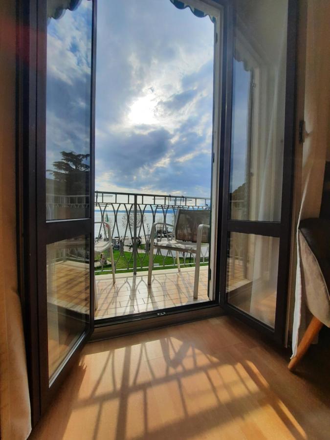 Hotel San Marco Garda  Exteriör bild